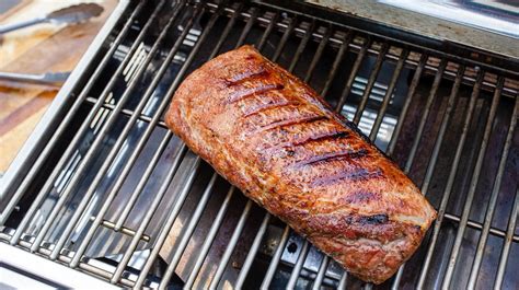 how to cook a tenderloin on a gas grill